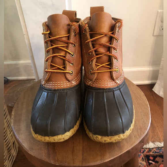 L.L. Bean Classic Bean Boots 6” Waterproof Rain Snow Boots Women’s Size 7 - Picture 4 of 10